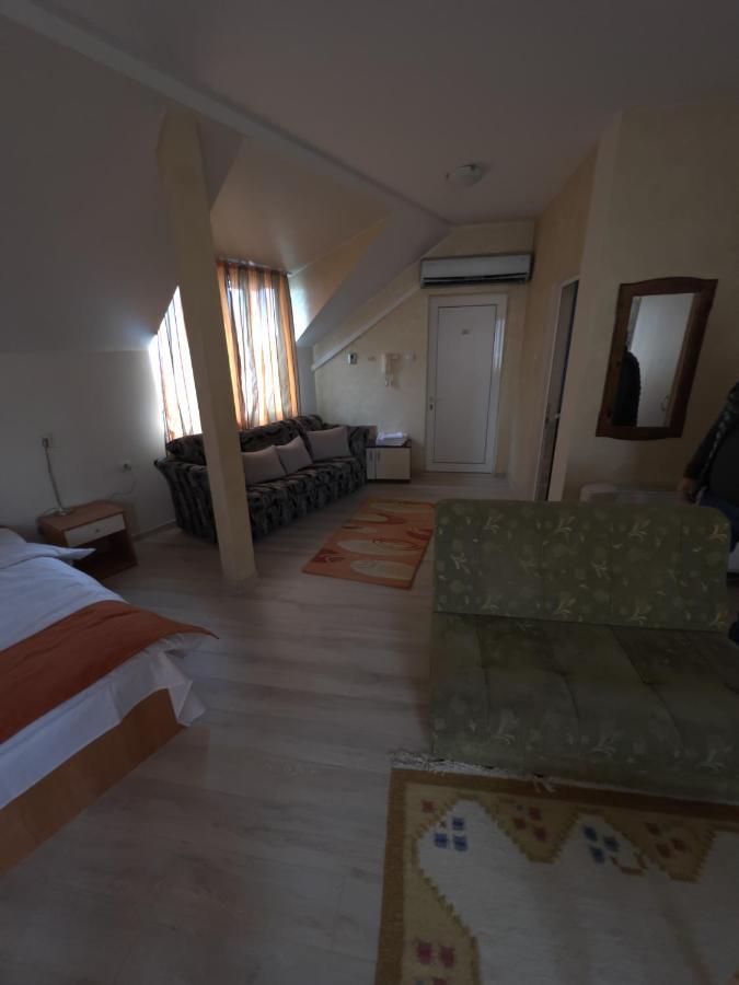 Hotel Orient Blagoevgrad Ngoại thất bức ảnh